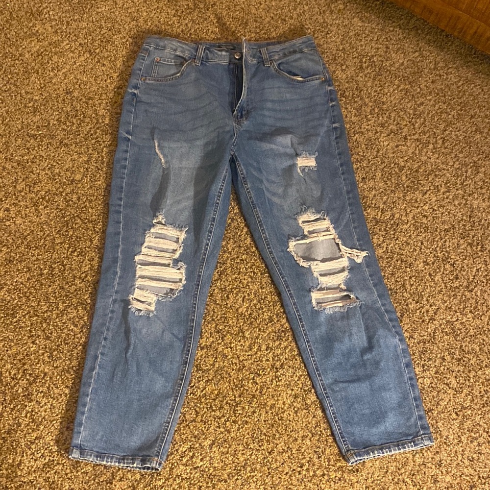 Comfy mom jeans